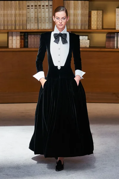 Look 54